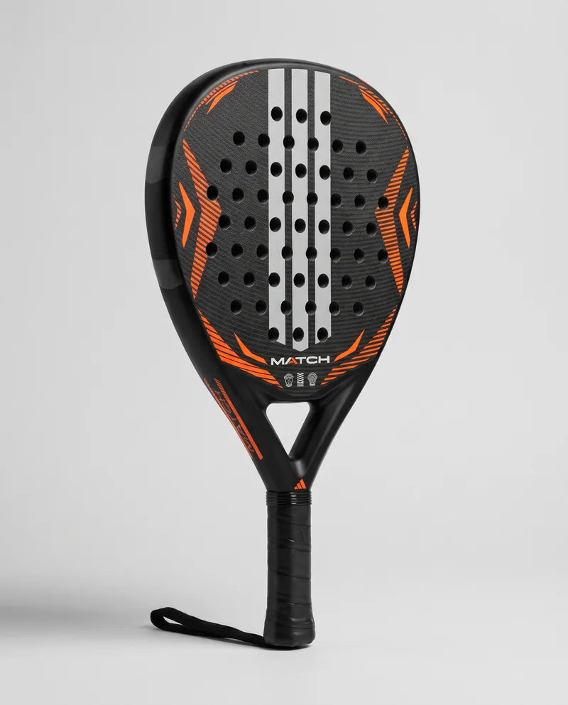 Adidas Match Black 2026, AI vizualizacija