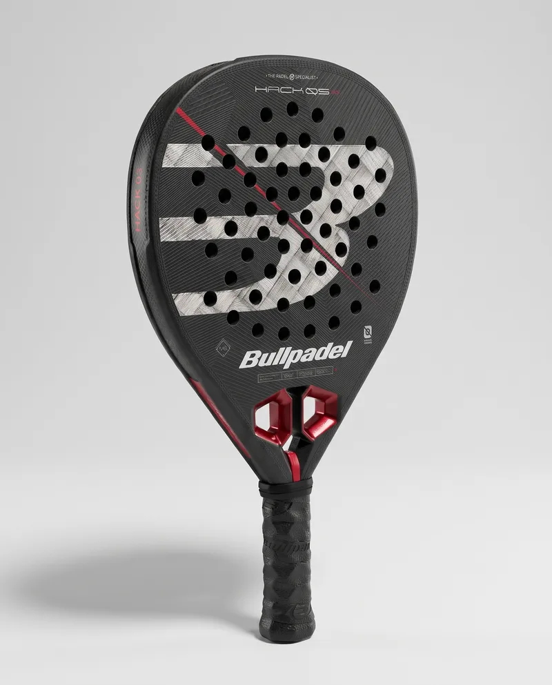 Bullpadel Hack 05 Hybrid 2027, AI vizualizacija