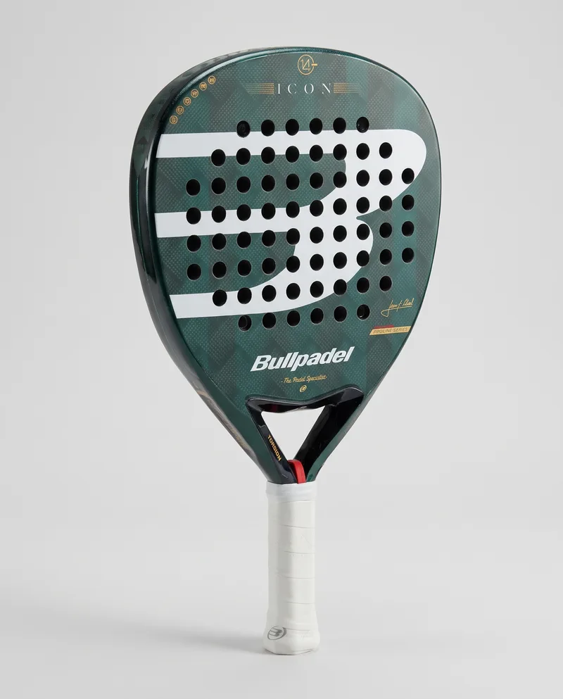 Bullpadel Icon 2026, AI vizualizacija