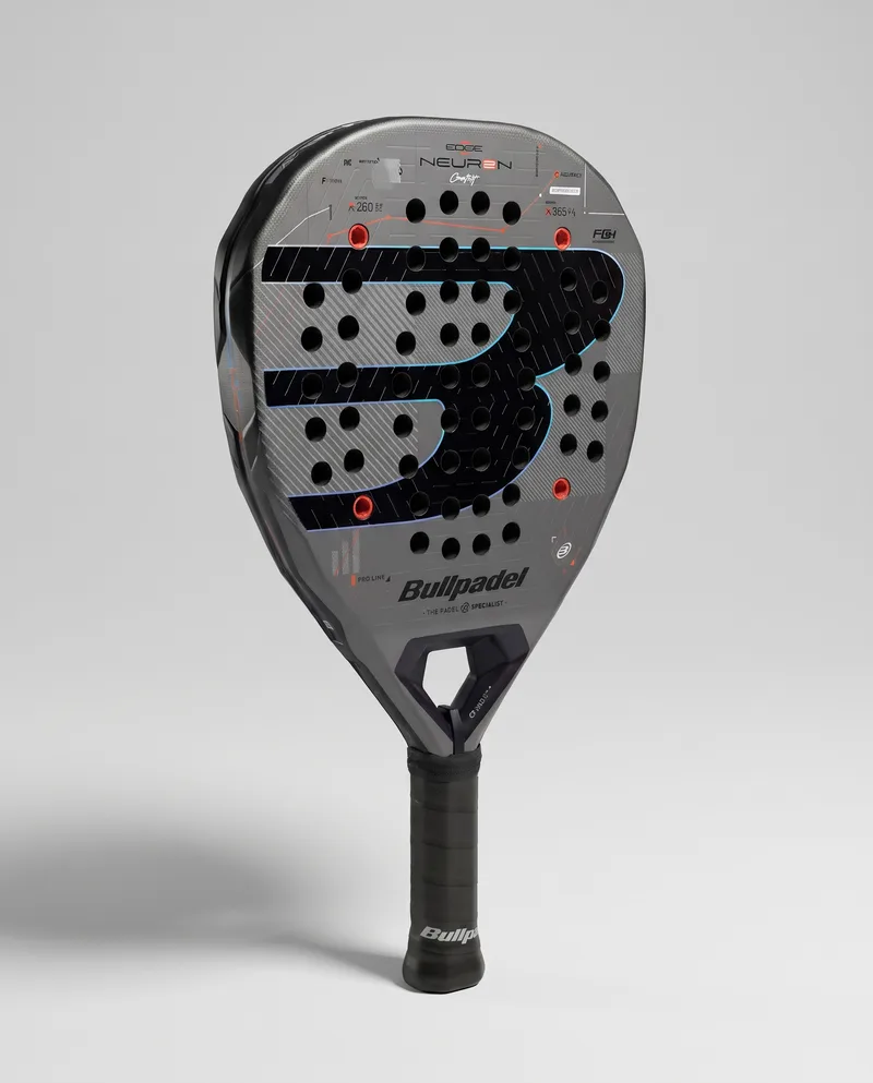 Bullpadel Neuron 02 Comfort 2027, AI vizualizacija