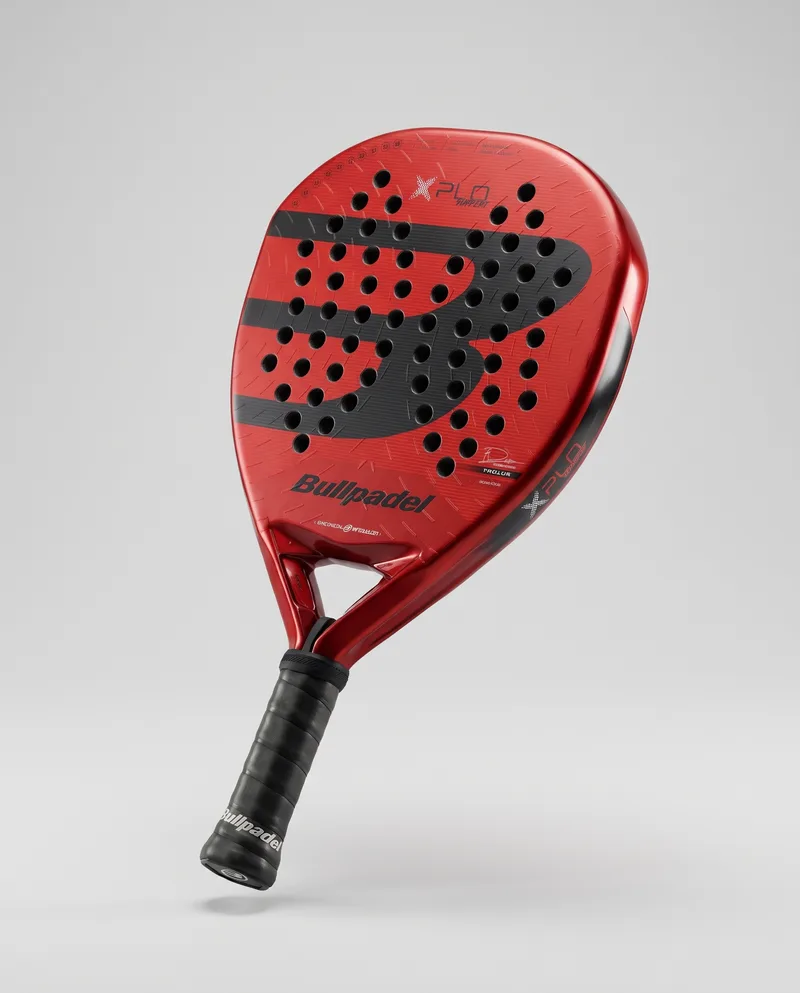 Bullpadel XPLO Comfort 2025, AI vizualizacija